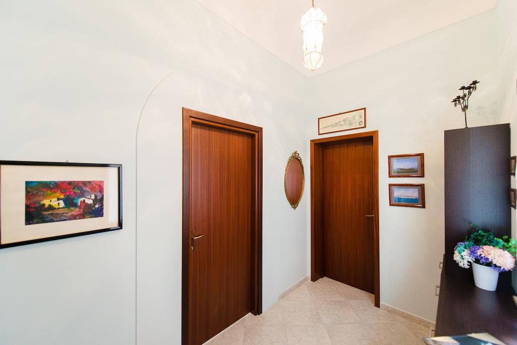 Casa La Serissa Trapani Exteriör bild